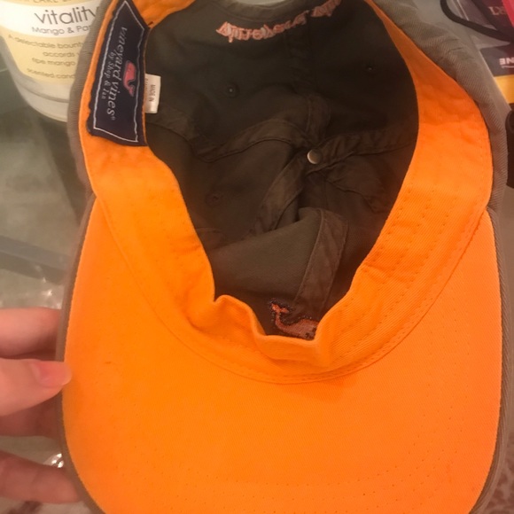 Olive Vineyard Vines Hat with Orange Logo Sold out - Picture 6 of 7